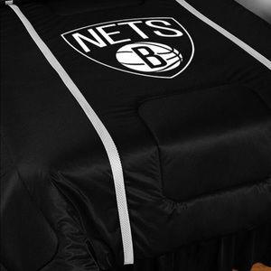 Brooklyn Nets twin size comforter